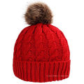 Chapeau en caoutchouc Bonnet à tricoter à la main avec fourrure POM POM